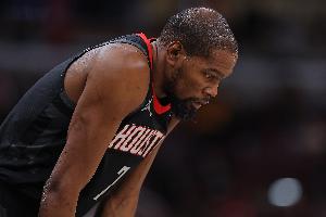 火媒：火箭的问题不在于杜兰特 他仍打出了最佳阵容级别的赛季